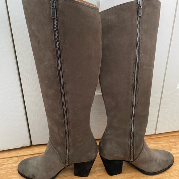 Frye Essa Seam Suede Tall Boot Gray. Size 8 NWT sold out everywhere - Picture 9 of 9